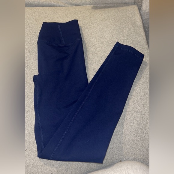 BNWT - Oner Active Timeless Leggings XS in Midnight - Picture 9 of 9